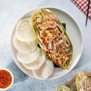 Gỏi tai heo hoa chuối